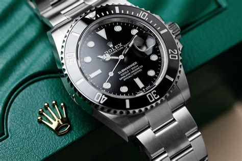 can you go to rolex and buy a watch|rolex submariner as an investment.